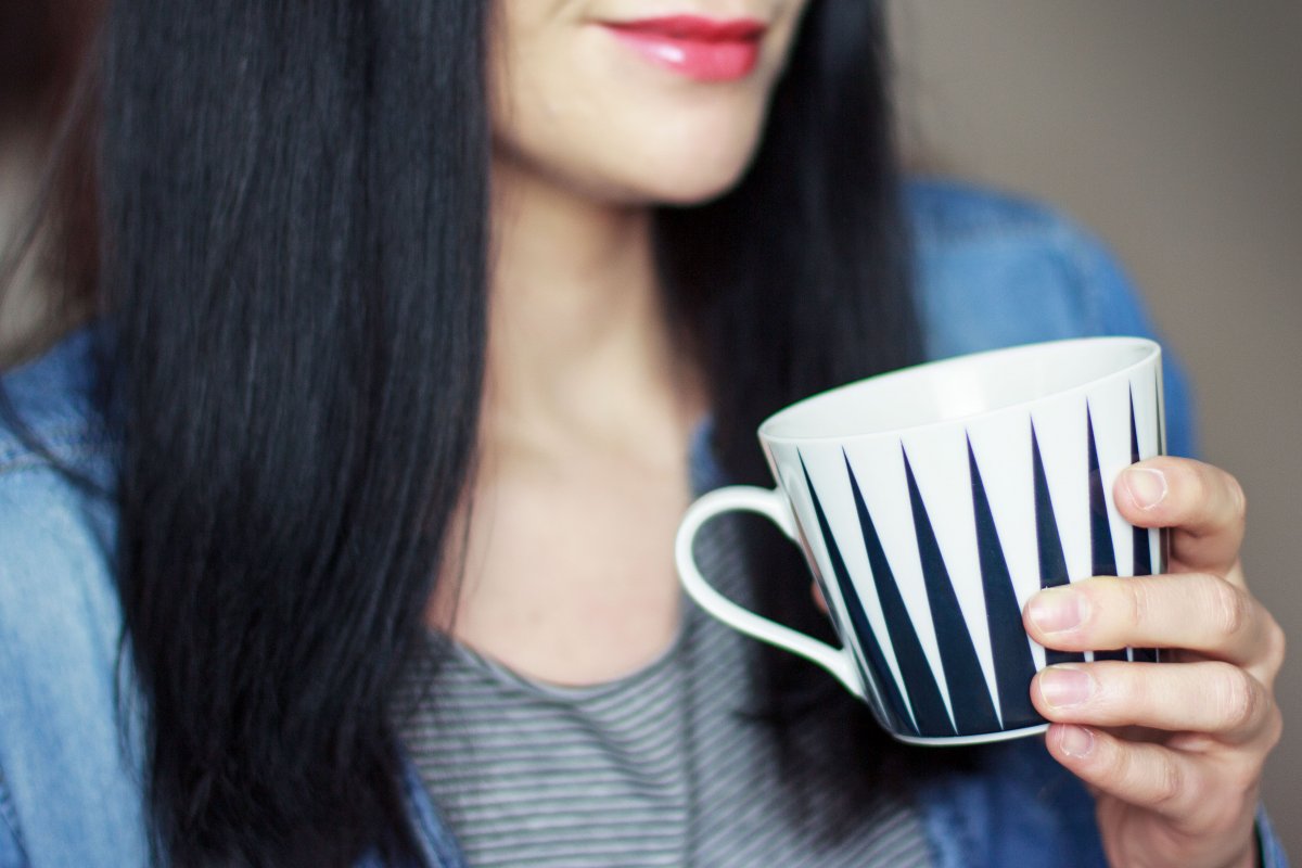 Kleidermaedchen-das-Blog-fuer-mode-beauty-lifestyle-aufn-kaffee-Kaffeegenuß-dolce-gusto-latte-macchiato-chai-latte-rezept-mint-iced-coffee-minze-eiskaffee-kaffeemoment-kaffeebohne