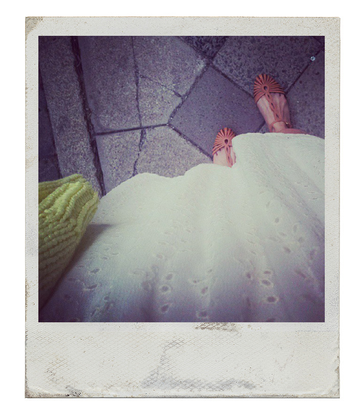 Kleidermaedchen-sonntagsbrunch-kleid-dress-zara-sandalen-sandals-zara-sweater-pullover-zara-ootn-outfit-of-the-night-summer-sommer-2013