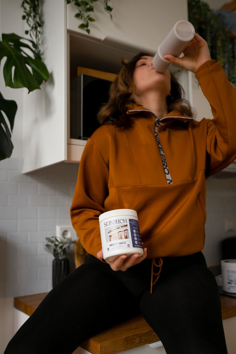 Erfahrungsbericht über das Sunrich Pure Plant Protein. Auf dem Life- und Foodblog verrate ich euch wie ich die veganen Narungsergänzungsmittel finde und teile mit euch meine 3 liebsten Shake-Rezepte. | www.kleidermaedchen.de