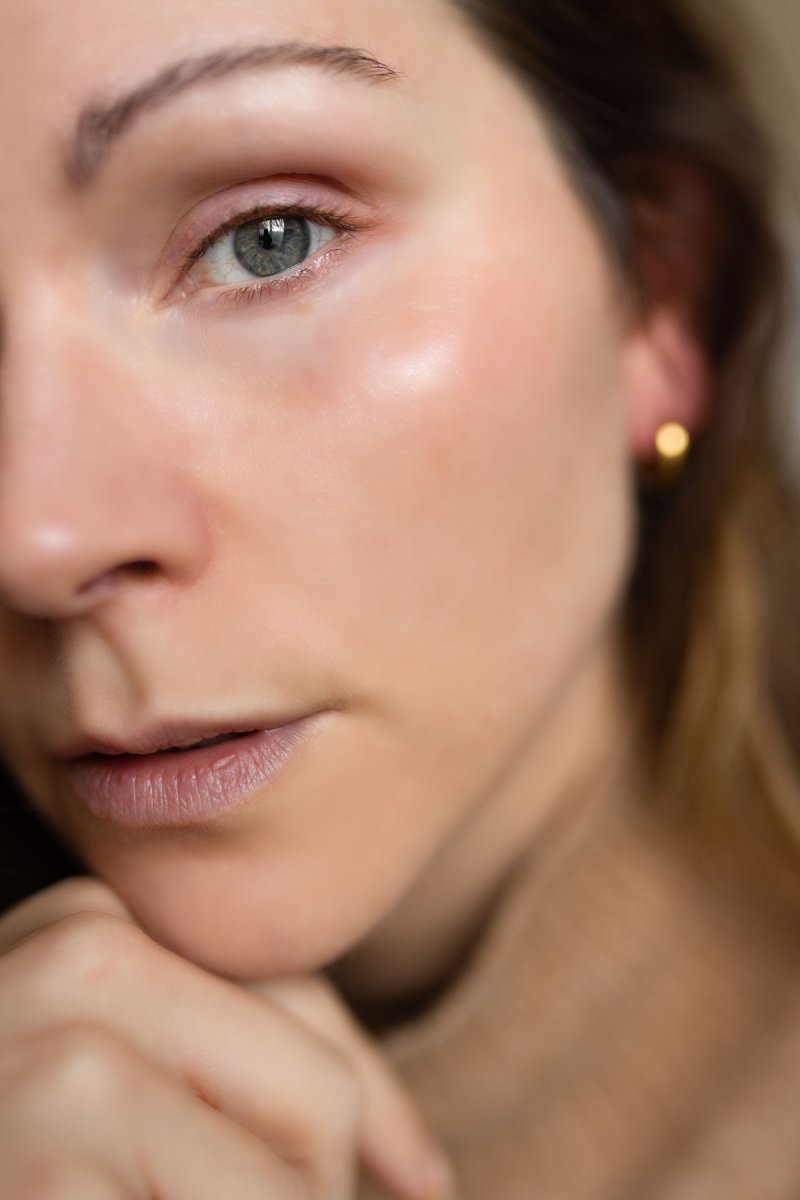 Lange Wimpern auf natürliche Weise. Mit dem Lash Growth Serum von Sophie Rosenburg werden unwiderstehliche Augenaufschläge zur Realität. Auf dem Beautyblog findet ihr meinen persönlichen Erfahrungsbericht. | kleidermaedchen.de