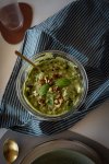 Veganes Pesto mit Basilikum, Zucchini und Walnüssen selber machen. Auf dem Food- und Lifestyle Blog zeige ich dir, wie du schnell und einfach deine Pasta aufpeppst. | www.kleidermaedchen.de
