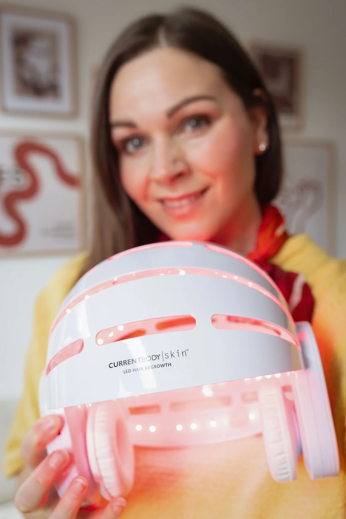 Der CurrentBody LED Haarwuchshelm im Alltagstest zur Unterstützung von Haarwachstum, Haardichte und einer gesünderen Kopfhaut.
