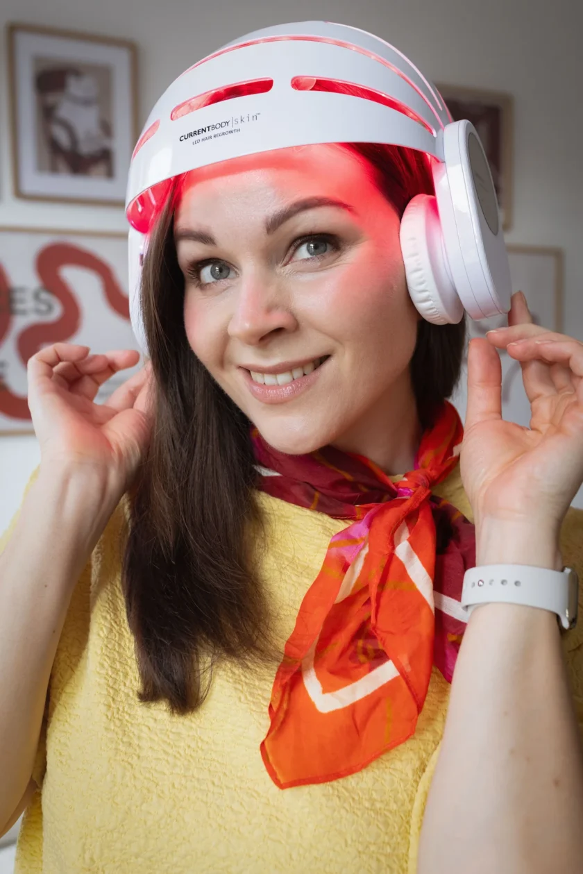 Der CurrentBody LED Haarwuchshelm im Alltagstest zur Unterstützung von Haarwachstum, Haardichte und einer gesünderen Kopfhaut.